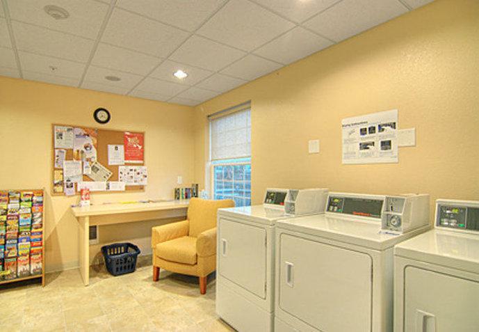 Towneplace Suites Medford Buitenkant foto